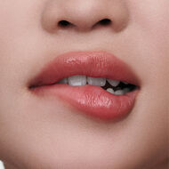 faces مرطب شفاه ملون