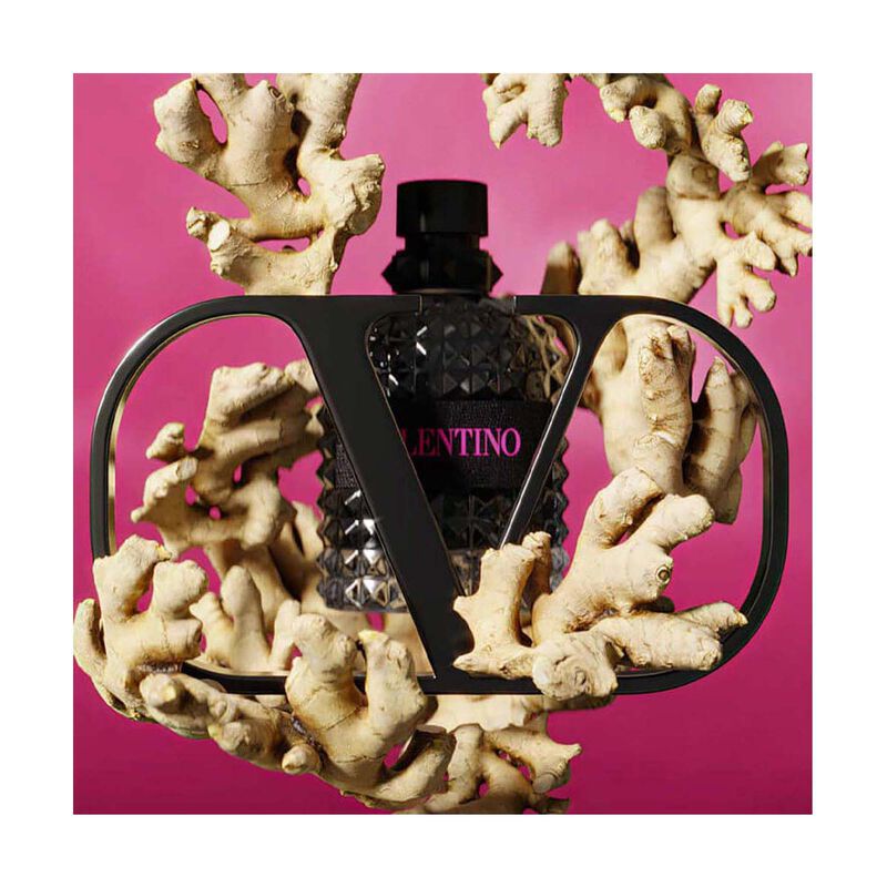 فالنتينو عطر بورن إن روما أومو إكسترا دوز