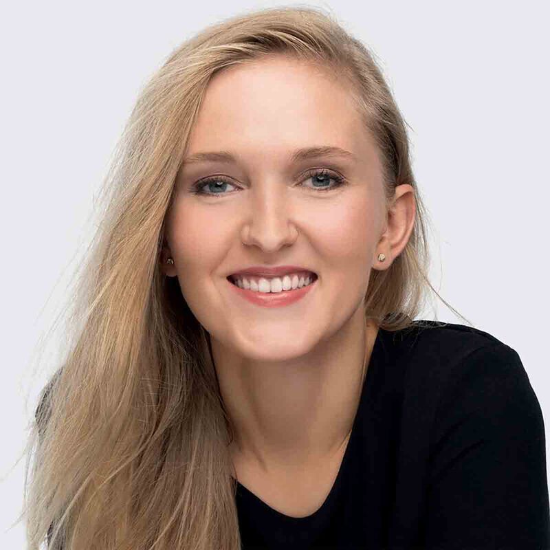 ميك اب فور ايفر كريم الأساس ألترا أتش دي انفيزيبل كوفر