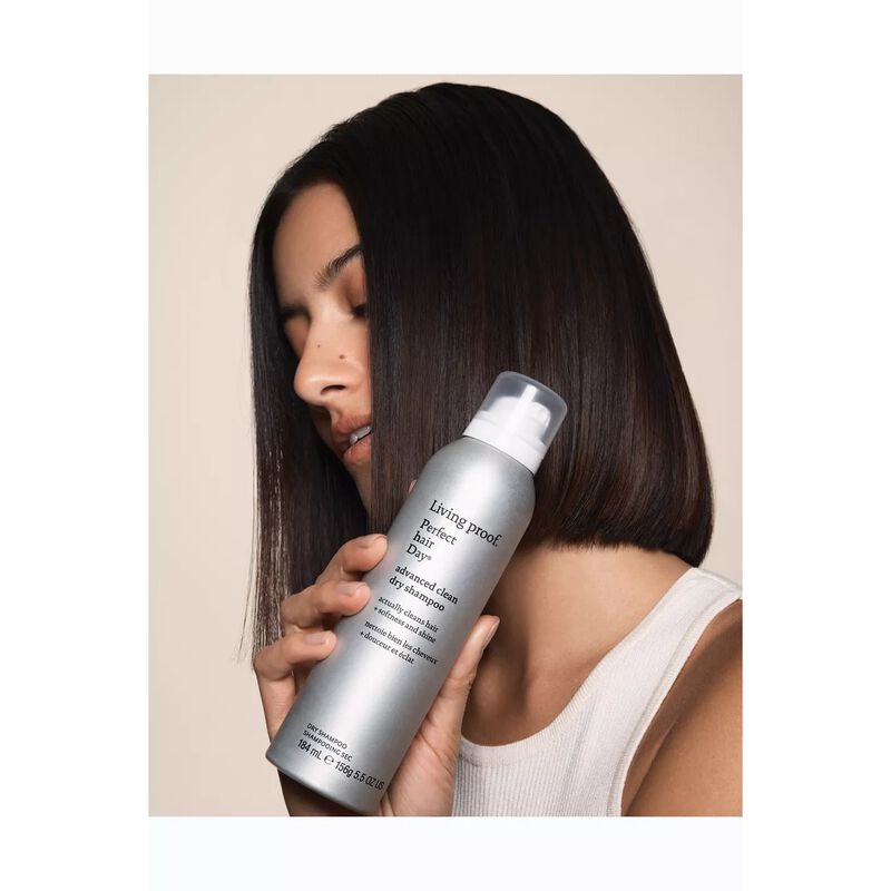 living proof phd advanced clean dry shampoo
