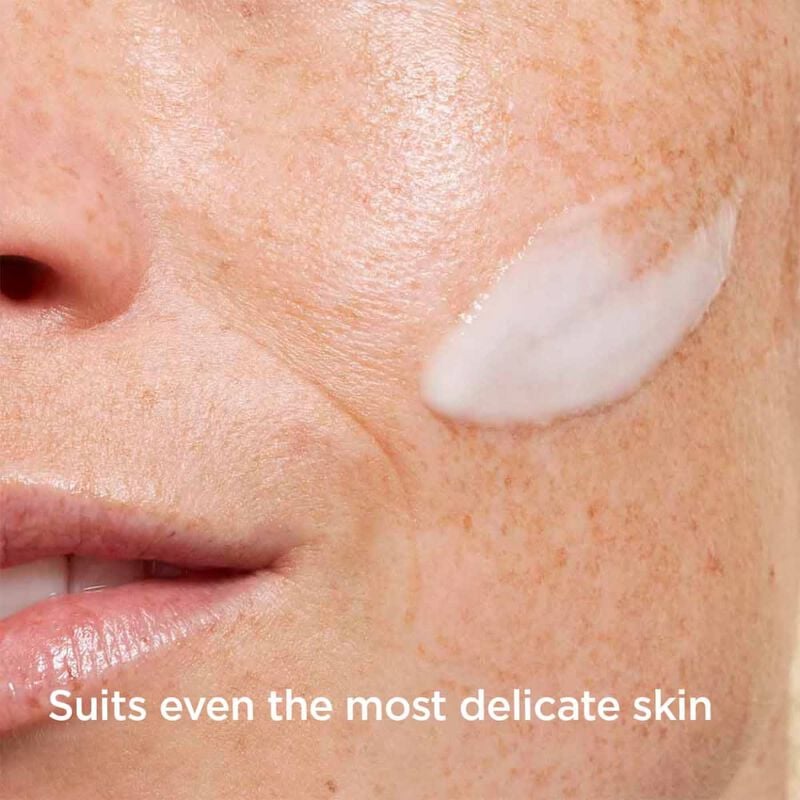 clarins bright plus dark spot targeting