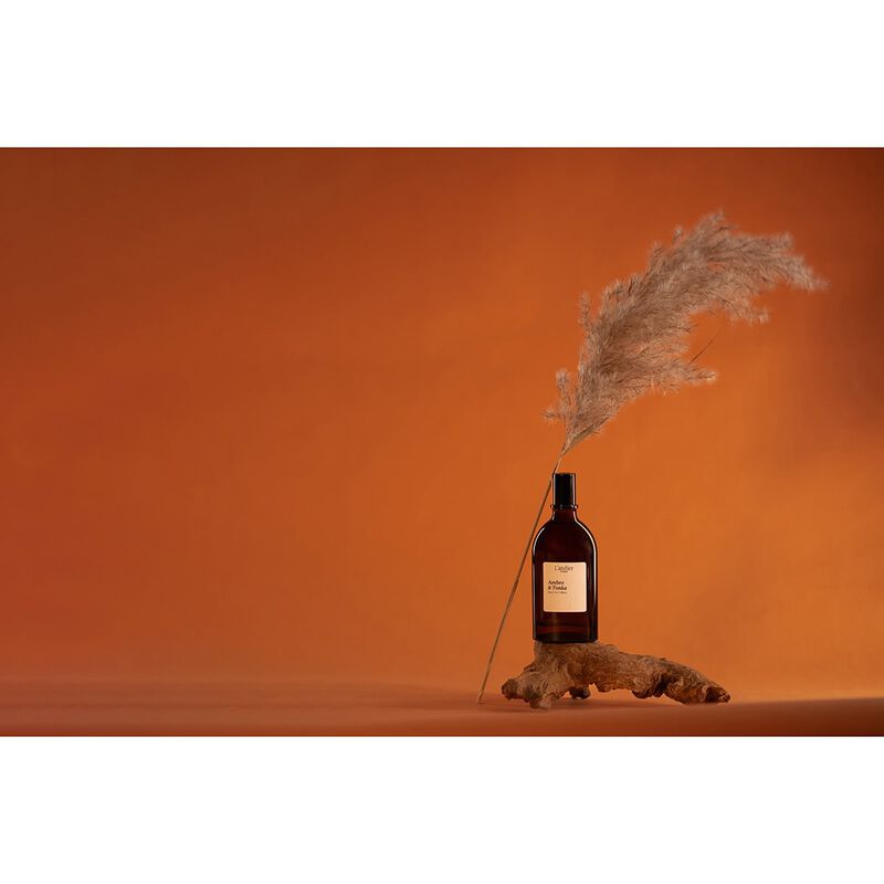 100 بون إيلينا العنبر والتونكا