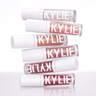 faces plumping gloss