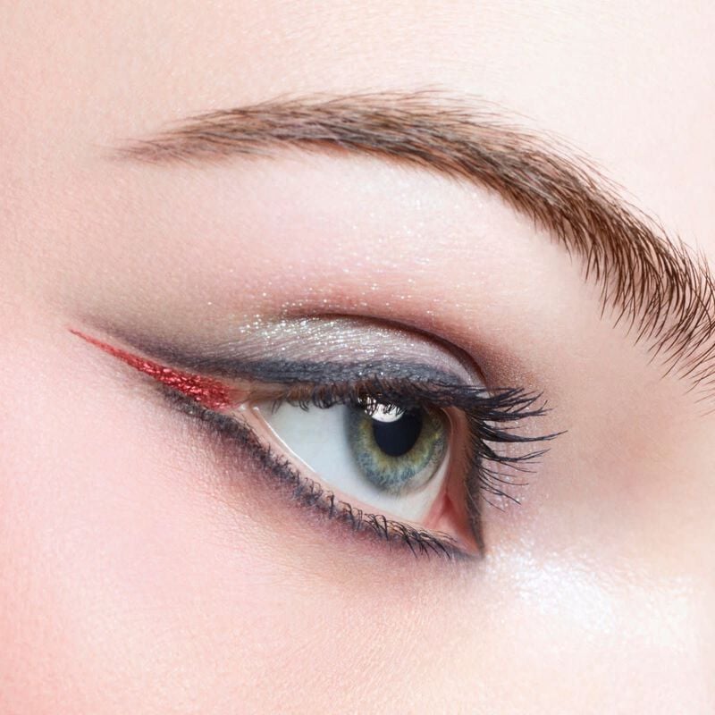 شانيل noir allure ماسكارا شاملة: كثافة الرموش وطولها وتجعدها وتحديدها إصدار محدود