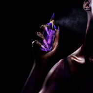 Alien Eau de Parfum faces alien eau de parfum