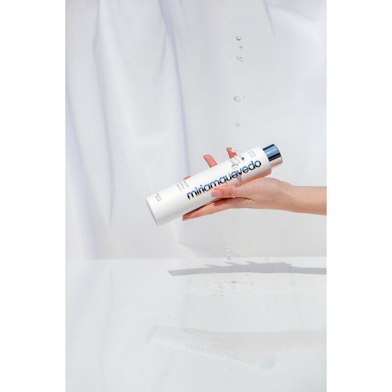 ميريام كيفيدو قناع إنقاذ مائي نقي بالكافيار الأبيض الجليدي