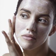 ماسك ڤلڤيت للنوم بزهور الزعفران faces ماسك ڤلڤيت للنوم بزهور الزعفران