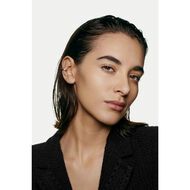CHANEL LES BEIGES FOND DE TEINT مستحضر أساس مرطّب وطويل الثبات faces chanel les beiges fond de teint مستحضر أساس مرطّب وطويل الثبات