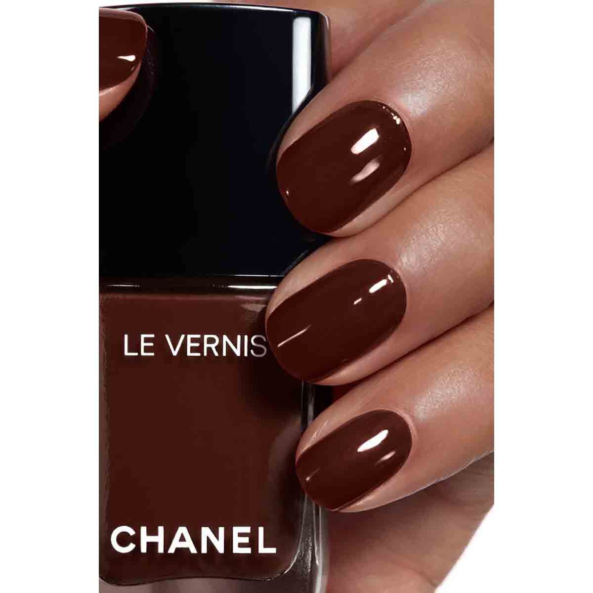 Chanel LE VERNIS LONGWEAR NAIL COLOUR