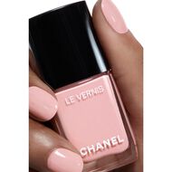 LE VERNIS faces le vernis