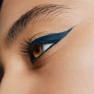 قلم تحديد العيون أكوا ريزيست كولور faces قلم تحديد العيون أكوا ريزيست كولور