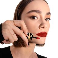 The Inks Vinyl Cream Liquid Lipstick faces the inks vinyl cream liquid lipstick