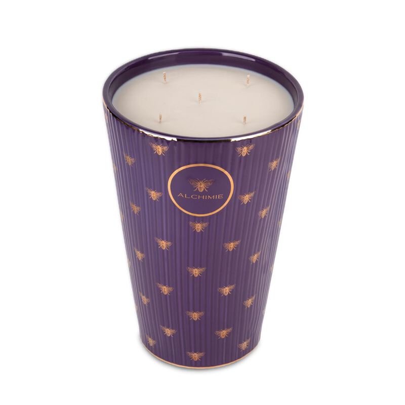 الشيمي شمعة برائحة الأرز