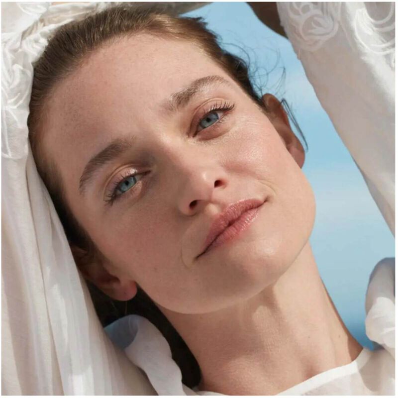 yves rocher مزيل مكياج ملطف بيور بلويه 100 مل