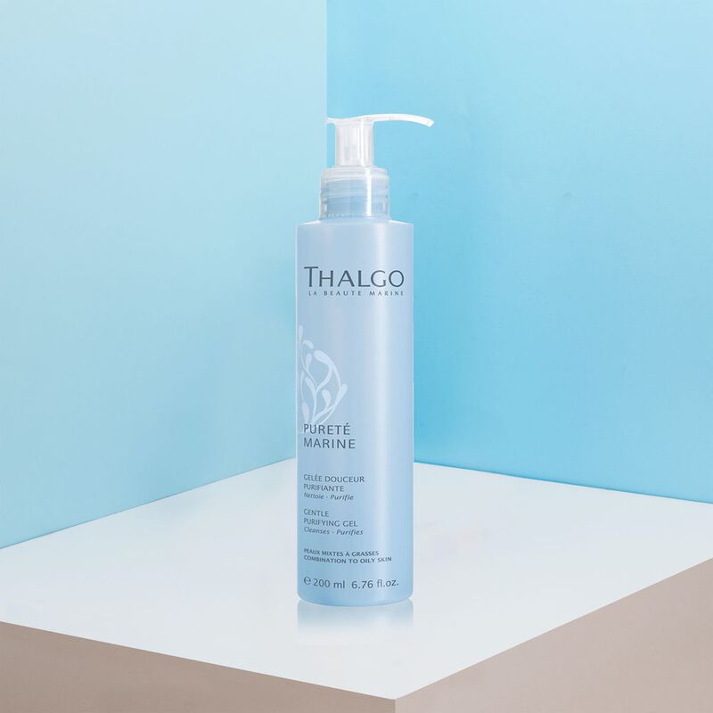 thalgo skin solutions purete marine mattifying powder lotion