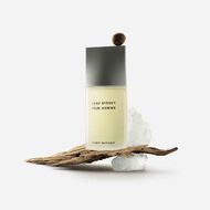 L'Eau d'Issey Pour Homme Eau de Toilette Gift Set faces l eau d issey pour homme eau de toilette gift set