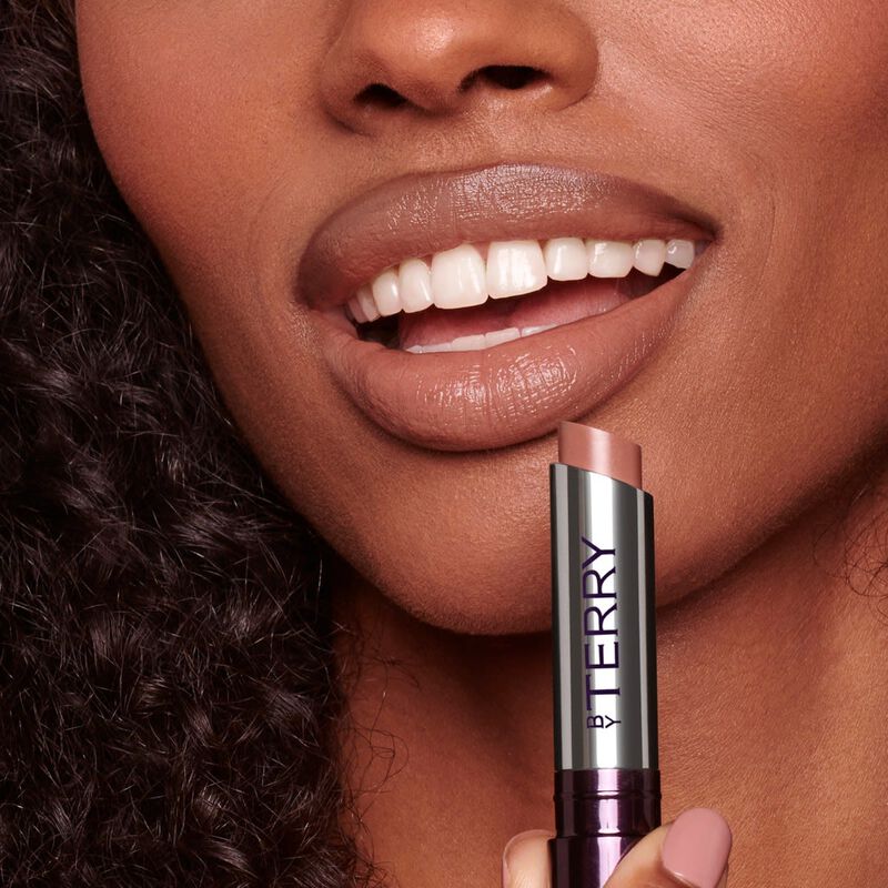 باي تيري بلسم الشفاه هايلورونيك