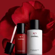 N°1 DE CHANEL SÉRUM REVITALISANT faces n 1 de chanel s rum revitalisant