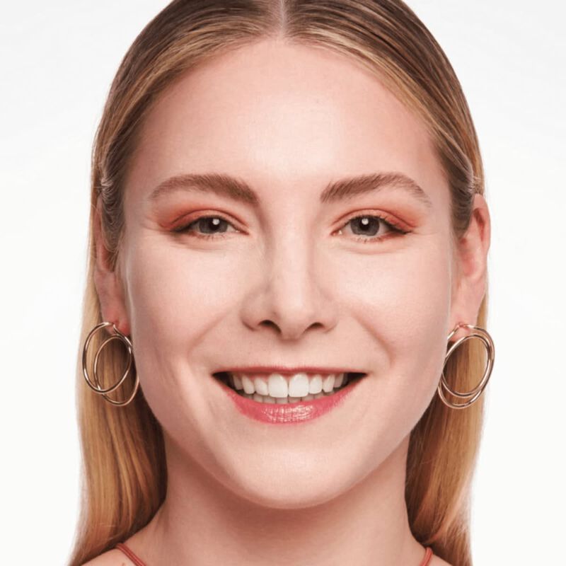 كاتريس بودرة كريم الاساس غير لامعة اتش دي لمدة 18 ساعة