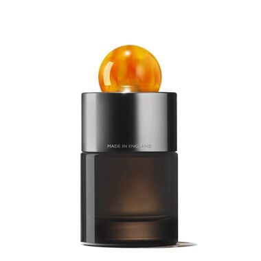 Sunlit Clementine & Vetiver Eau De Parfum faces sunlit clementine vetiver eau de parfum