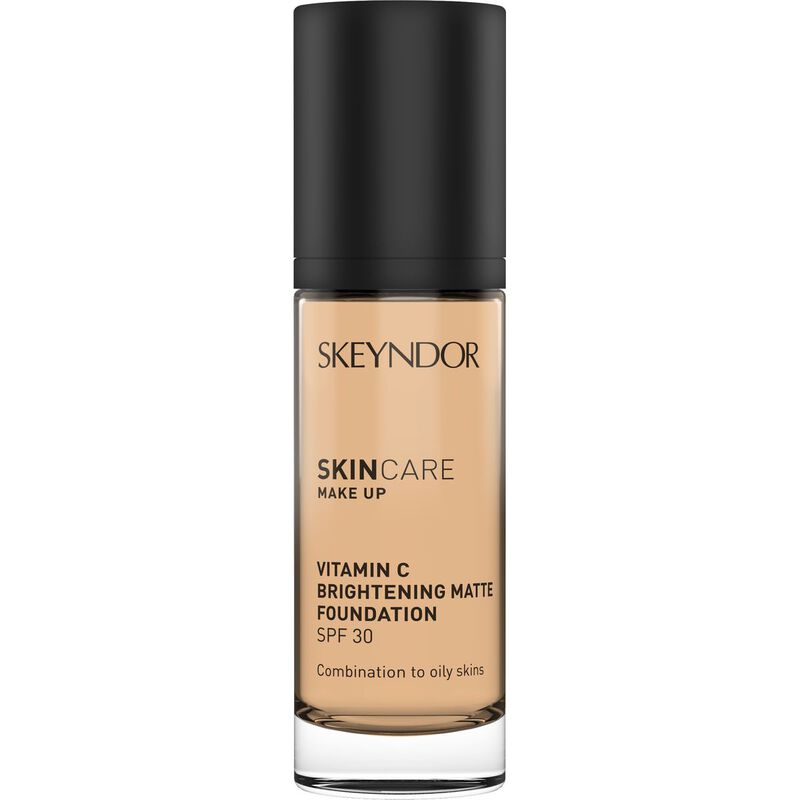 سكايندور vitamin c brightening matte foundation 01