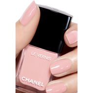 LE VERNIS faces le vernis