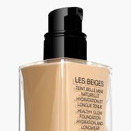 CHANEL LES BEIGES FOND DE TEINT مستحضر أساس مرطّب وطويل الثبات faces chanel les beiges fond de teint مستحضر أساس مرطّب وطويل الثبات