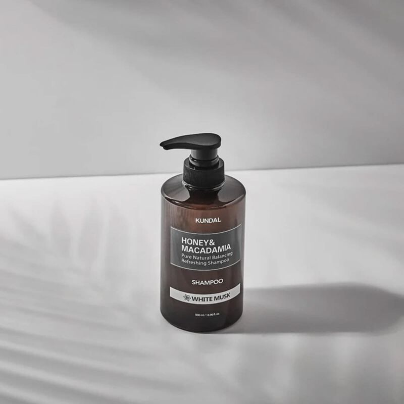 kundal honey & macadamia nature white musk