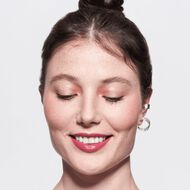 شاين بومب لب لاكير faces شاين بومب لب لاكير
