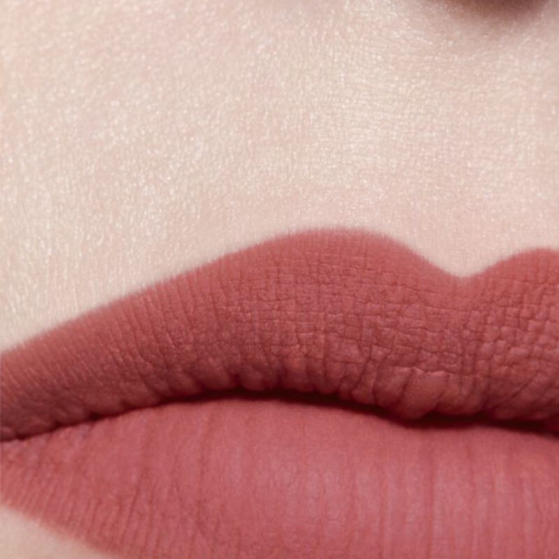 شانيل rouge allure velvet extreme