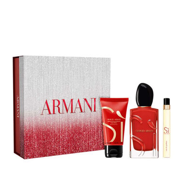 Sì Passione Eau De Parfum Holiday Set faces s passione eau de parfum holiday set