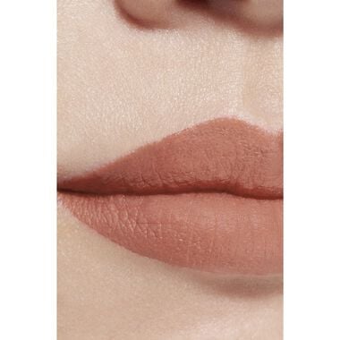 faces rouge allure liquid velvet أحمر الشفاه السائل غير اللامع والمكثف فائق الثبات