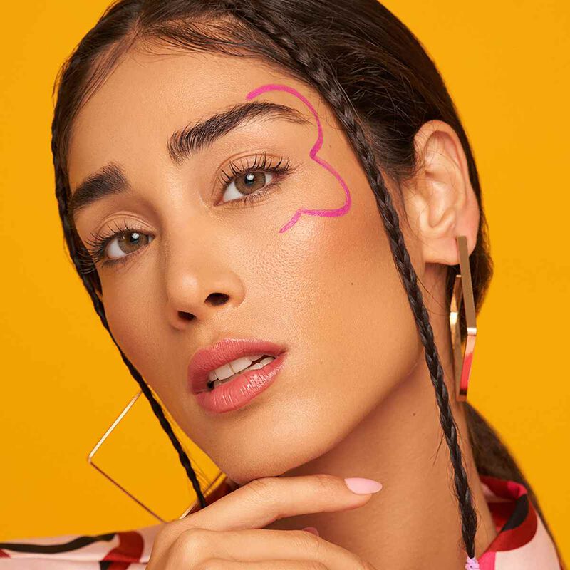 عدسات ليالا جولدن براون