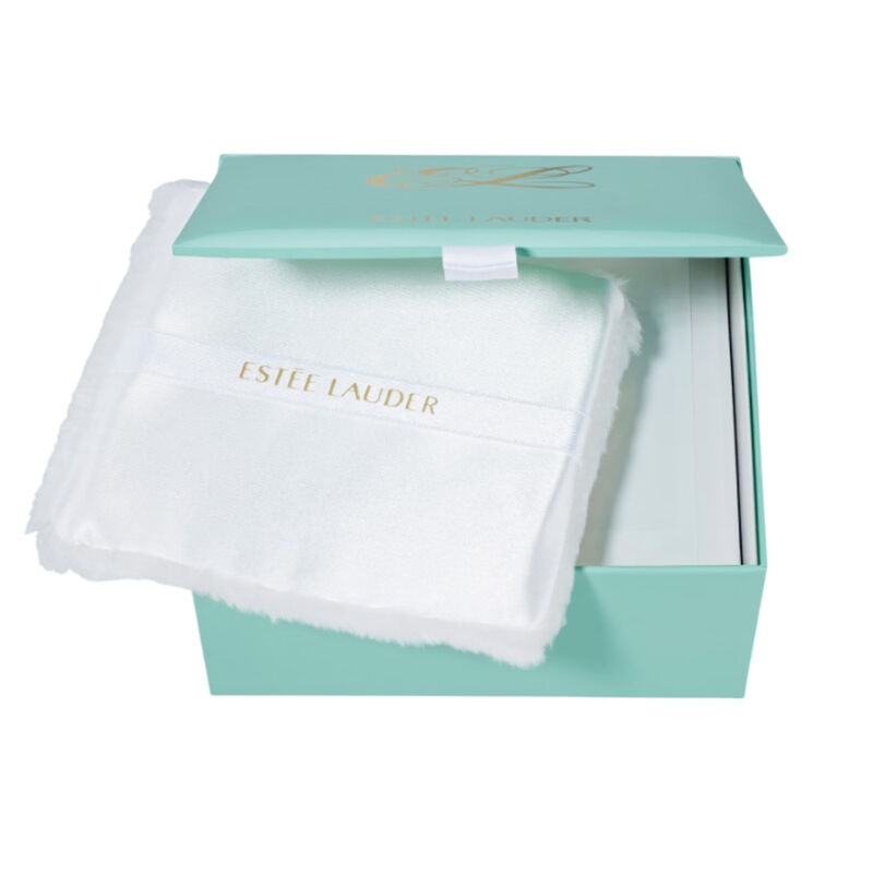 إستي لودر بودرة يوث ديو داستينج