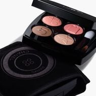 faces les 4 ombres boutons بودرة رباعية لتظليل الجفون متعدّدة التأثيرات