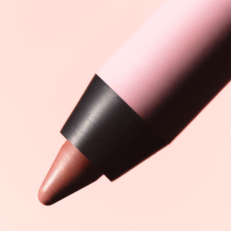 kylie cosmetics plumping