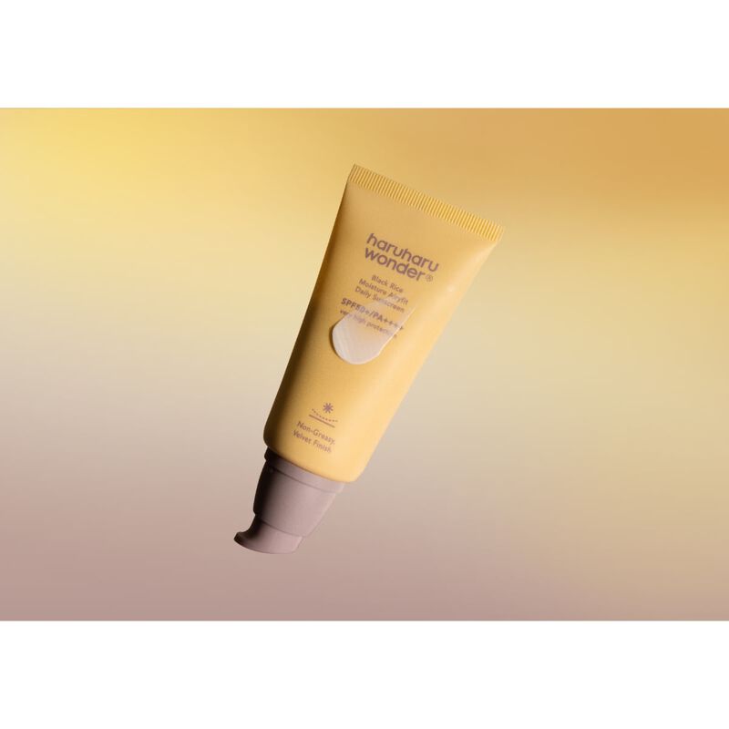 haruharu wonder black rice moisture airyfit daily sunscreen spf50+/pa++++