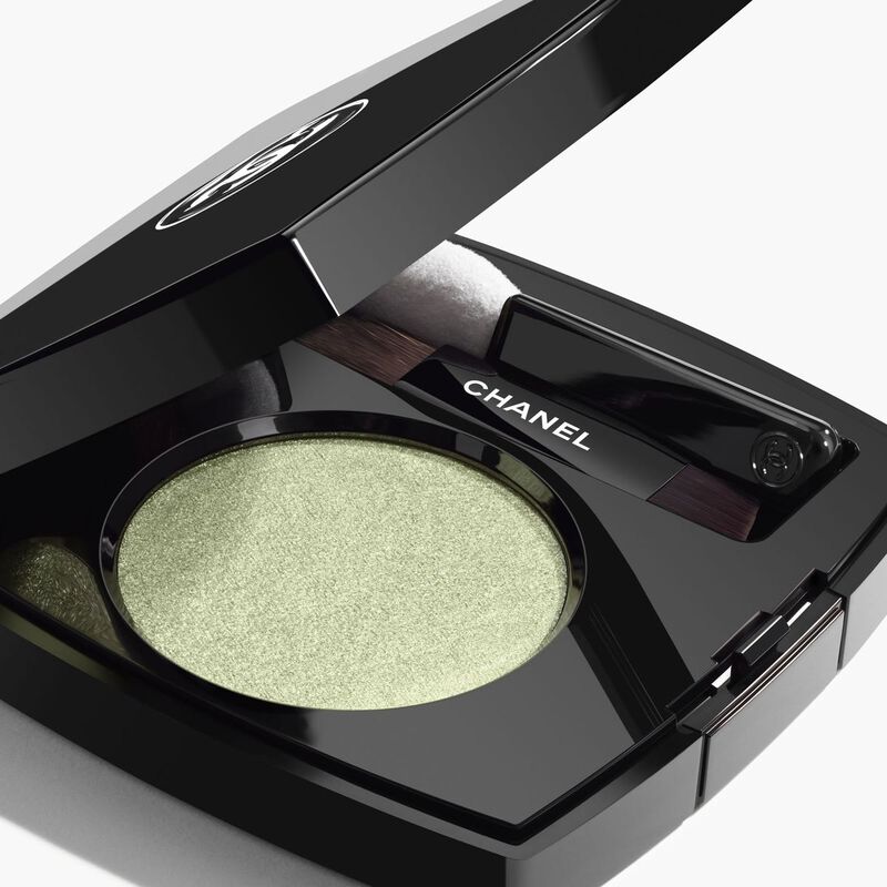 chanel chanel ombre essentielle multiuse longwearing eyeshadow