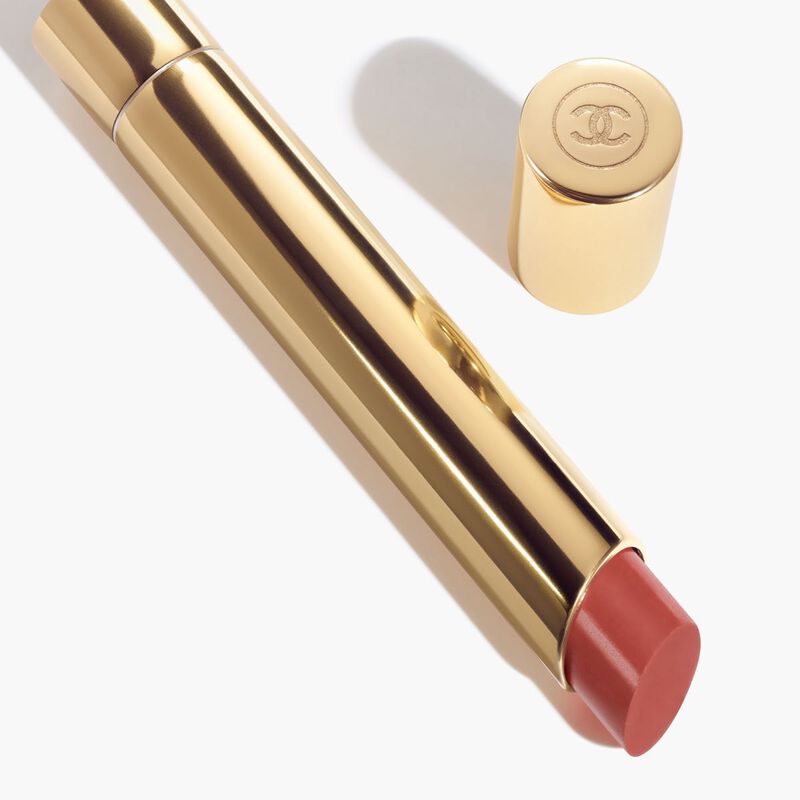 chanel rouge allure l'extrait highintensity lip colour. concentrated radiance and care. refillable