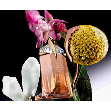 faces alien goddess supra flora