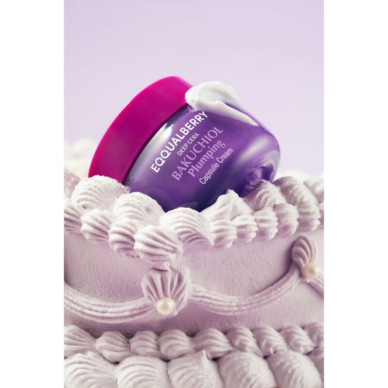 eqqualberry bakuchiol plumping capsule cream