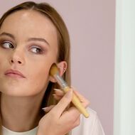 بودرة مضغوطة متعددة المهام سوبر هيرو ٥ في ١ faces بودرة مضغوطة متعددة المهام سوبر هيرو ٥ في ١