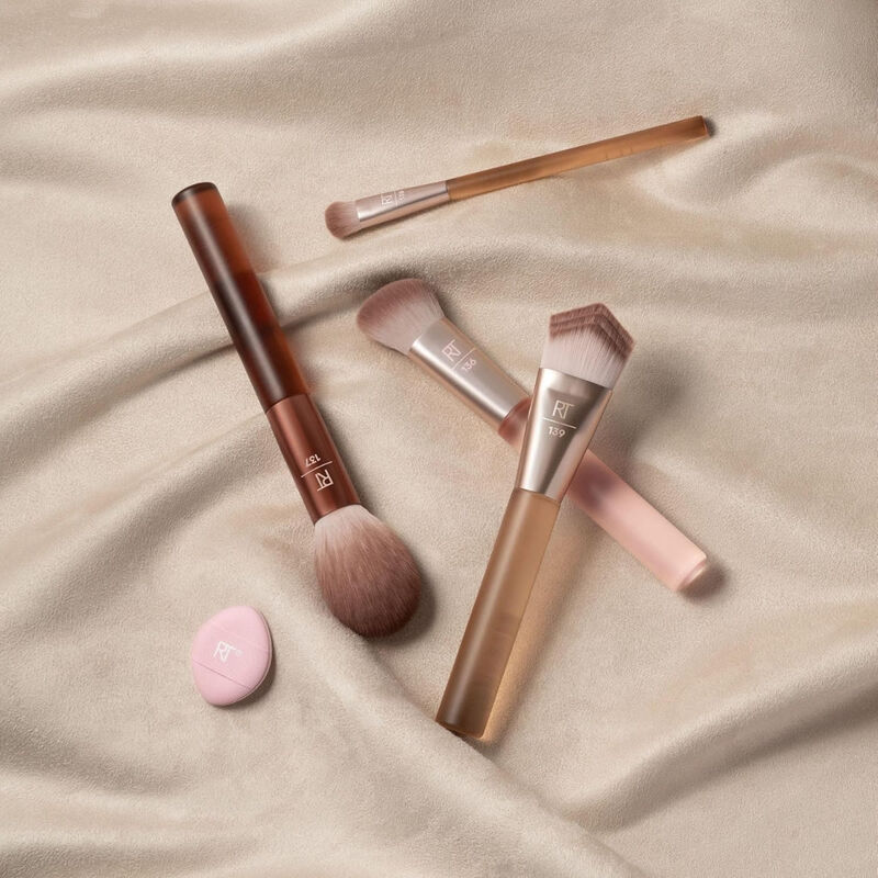 real techniques new nudes 2.0 blurred base kit, 5 piece set