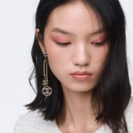faces les 4 ombres boutons بودرة رباعية لتظليل الجفون متعدّدة التأثيرات