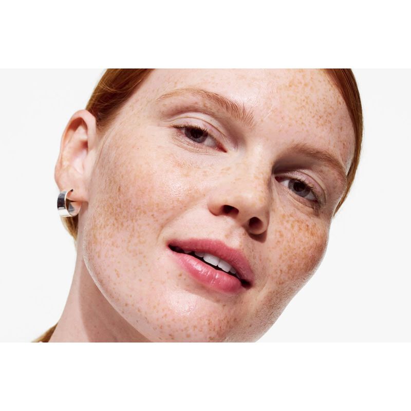 clinique moisture surge™ active glow