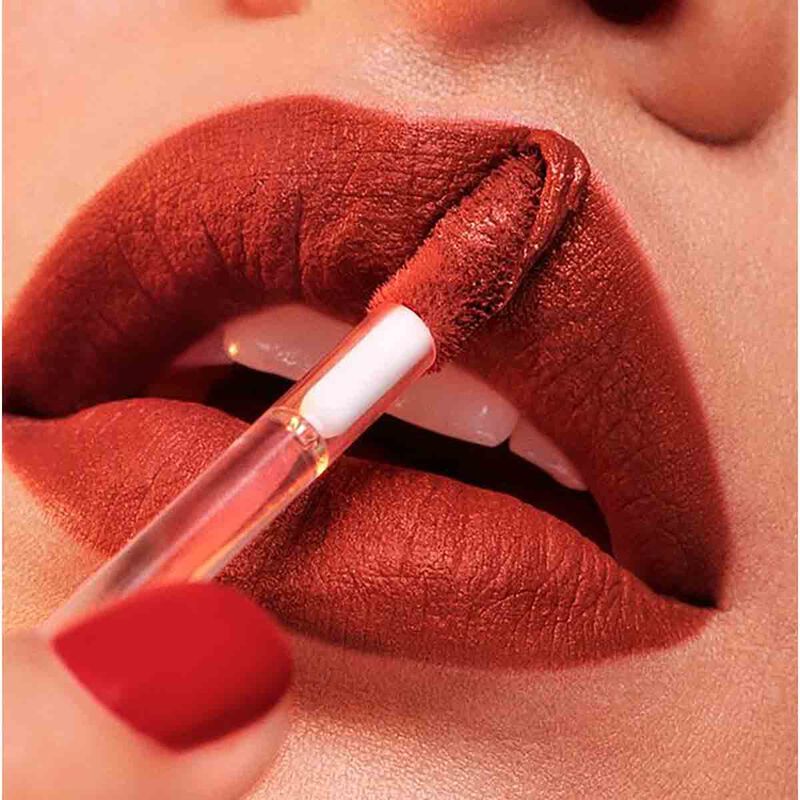 estee lauder pure color whipped matte liquid lip with moringa butter