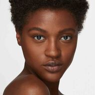 faces كريم أساس دابل وير ستاي ان بليس درجة بيج عاجي مع عامل حماية 10