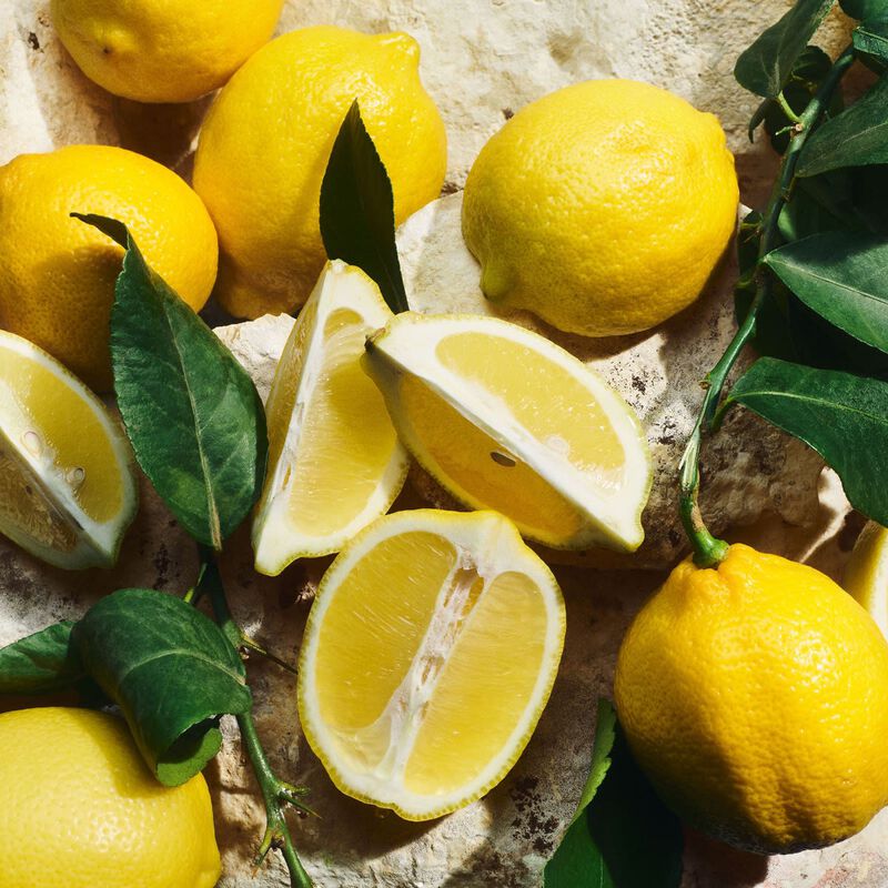 dolce & gabbana light blue capri in love