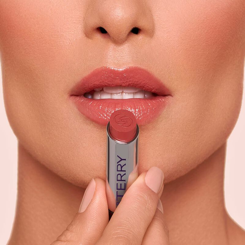 باي تيري بلسم الشفاه هايلورونيك