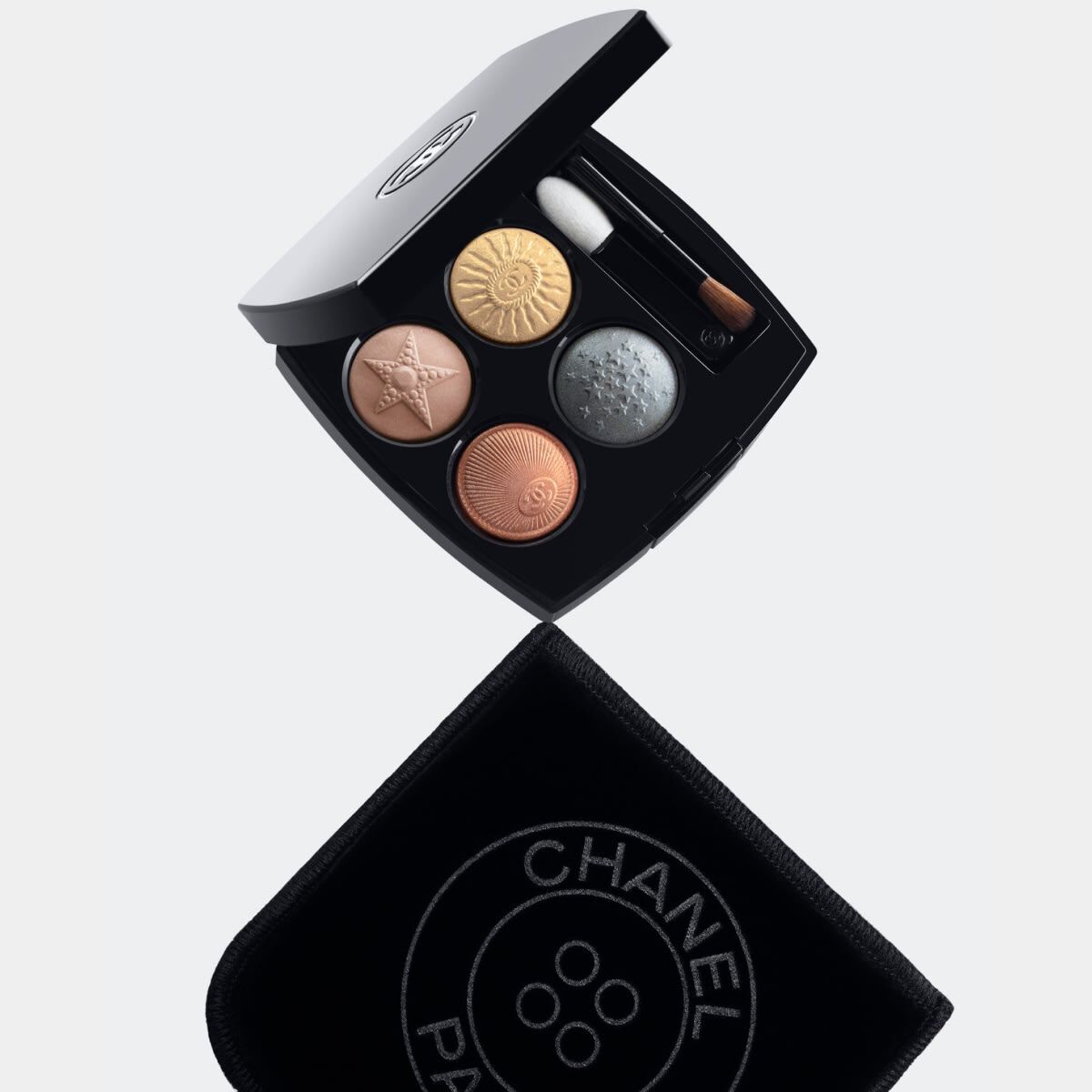 Chanel Chanel Les 4 Ombres Boutons Multi-Effect Quadra
